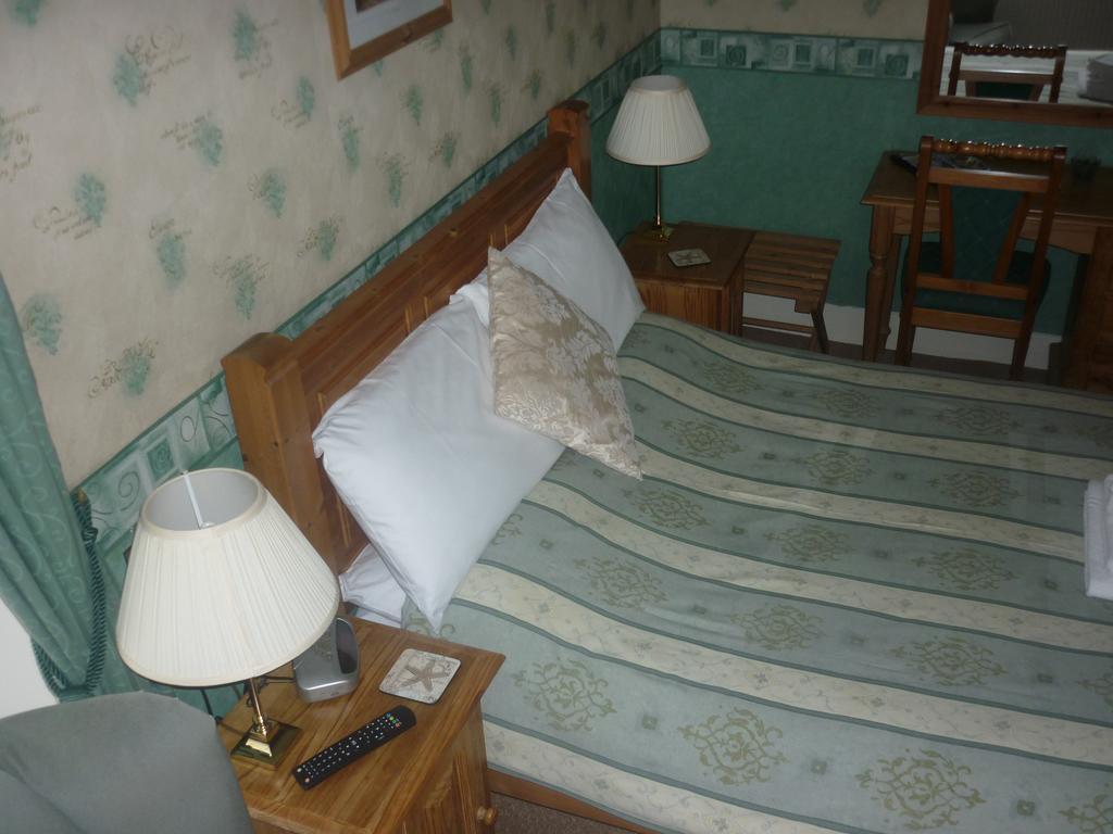 Ashwood Grange Bed & Breakfast Torquay Bagian luar foto